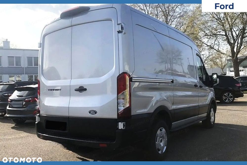 Ford Transit 350 L2H2 Trend 2.0 130KM - 6