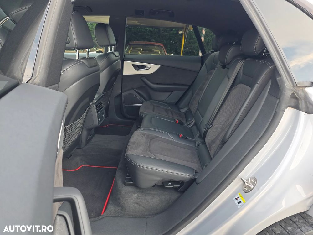 Audi Q8 - 19
