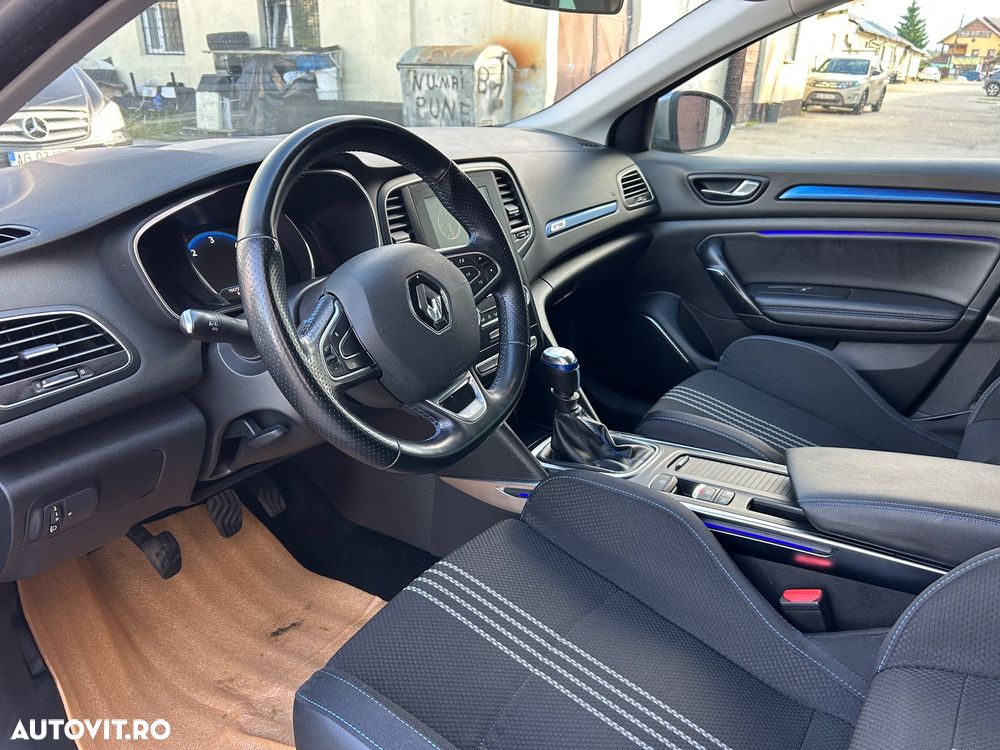 RENAULT Megane 2018 — imagine 8