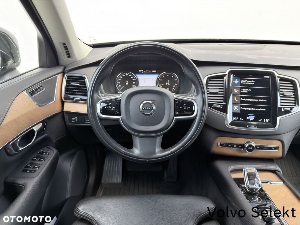 Volvo XC 90 - 20