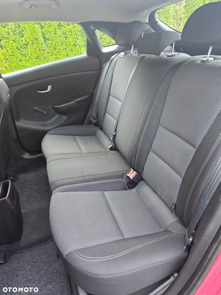 Hyundai i30 1.4 Advantage - 17