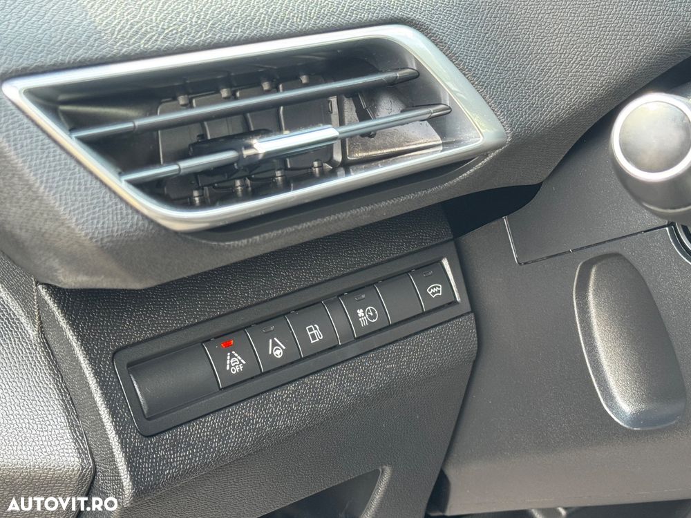 Peugeot 3008 PHEV 225 EAT8 GT - 31
