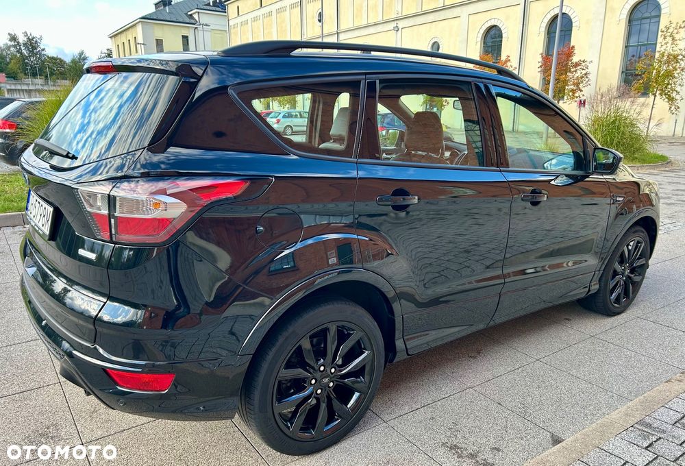 Ford Kuga 1.5 EcoBoost 2x4 ST-Line - 8