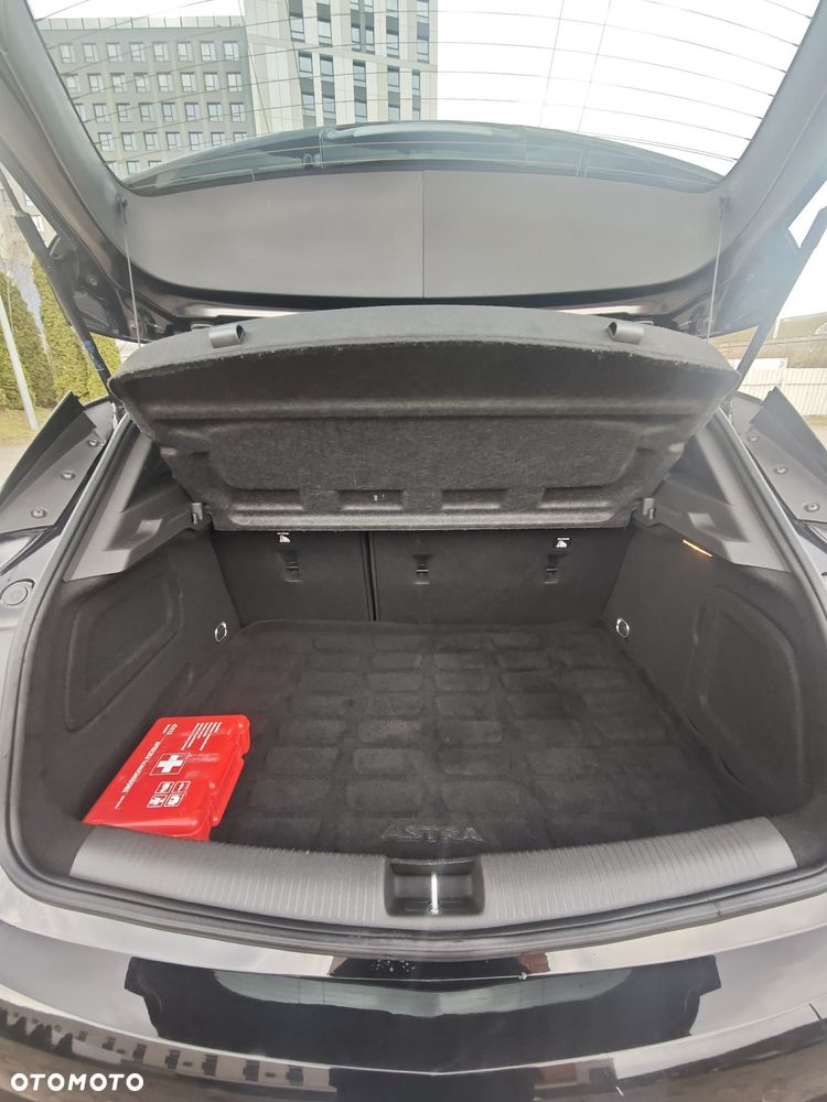 Opel Astra 1.2 T GS Line S&S - 25