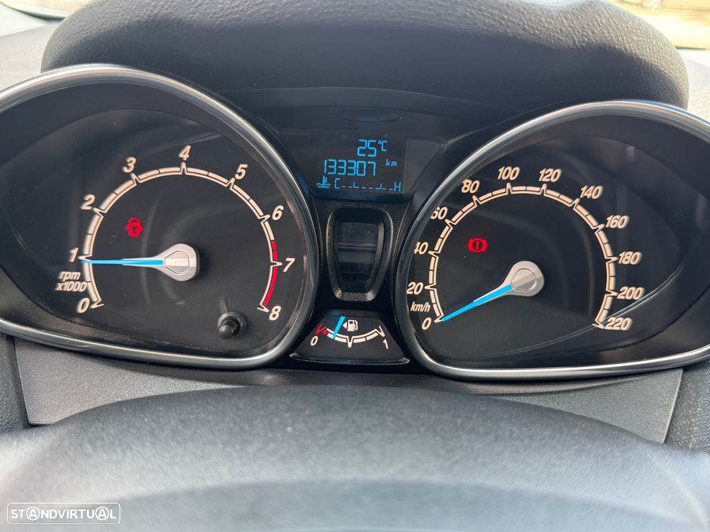 Ford Fiesta 1.0 Ti-VCT Titanium - 18