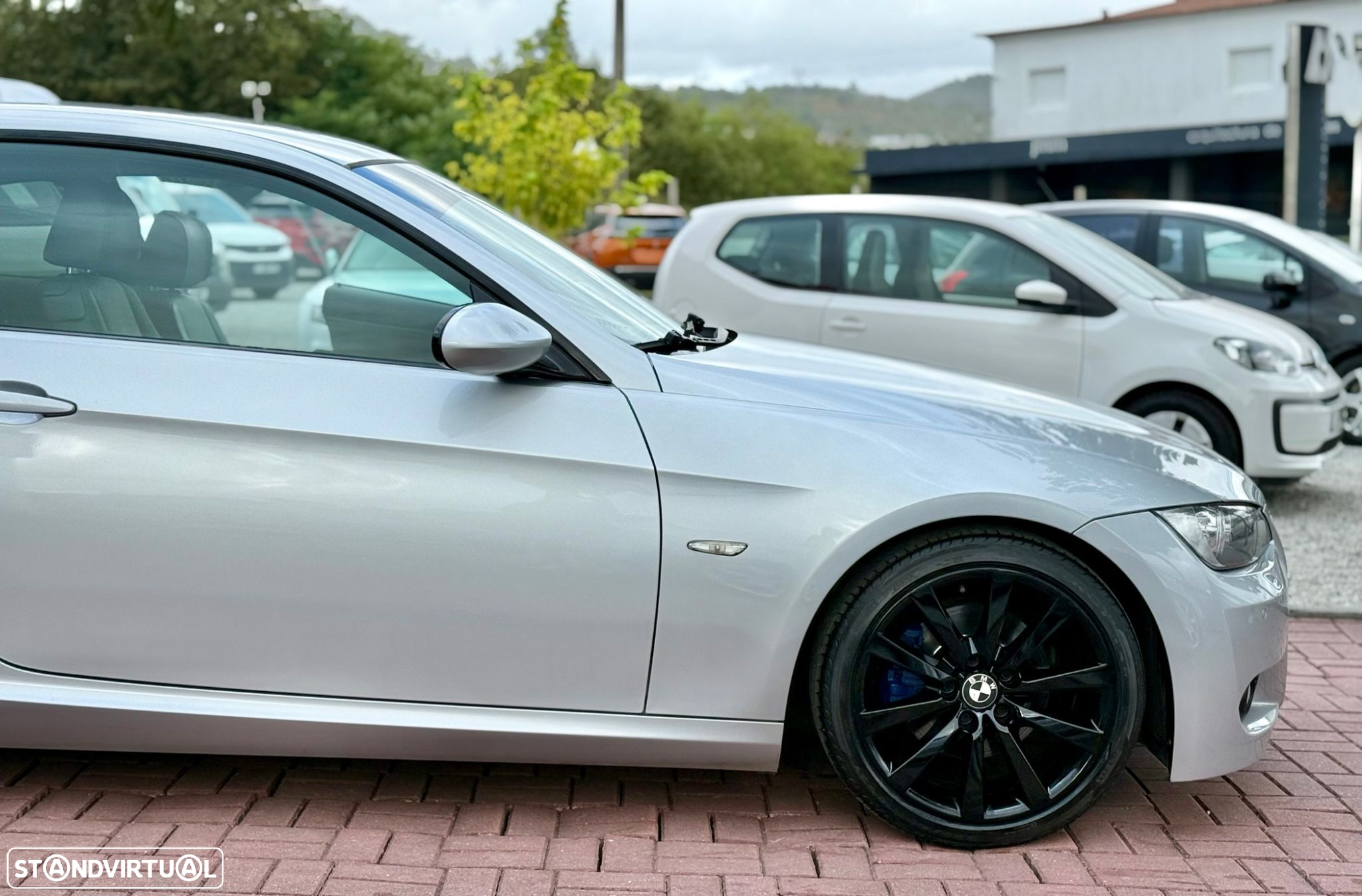 BMW 320 d Coupe - 14