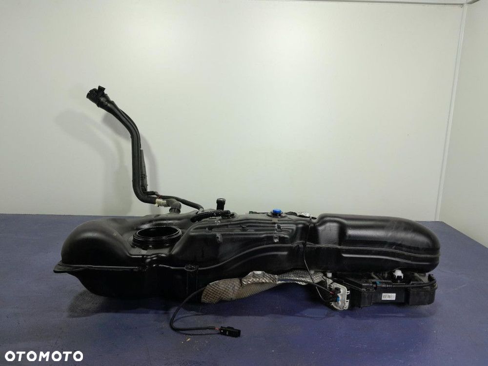 CITROEN C4 II 2.0 BLUEHDI 150 KM ZBIORNIK PALIWA - 1