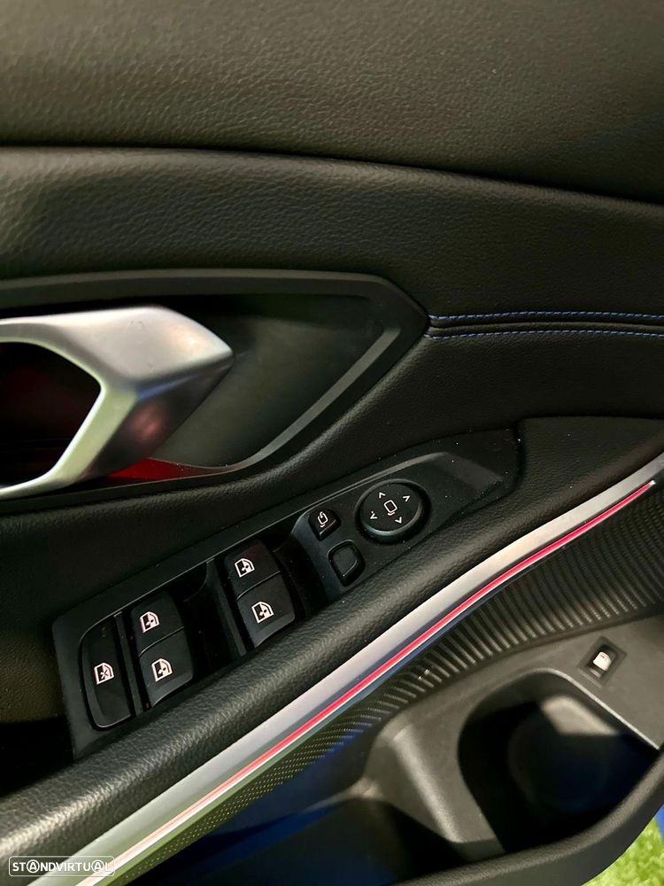 BMW 330 e Aut. M Sport - 43