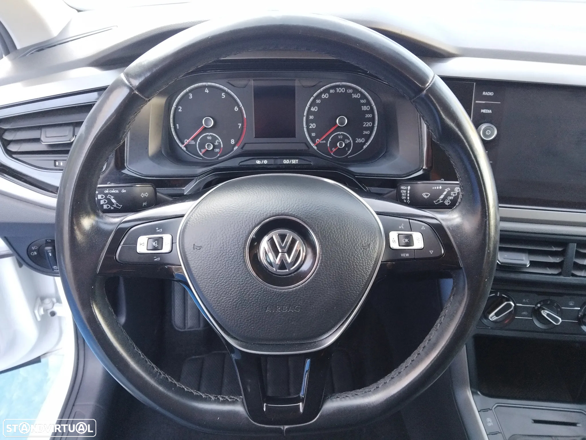 VW Polo 1.0 Confortline - 4