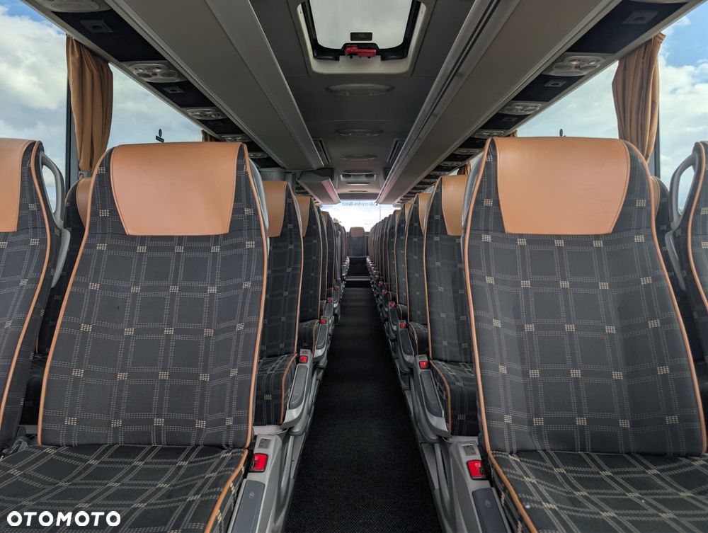 Mercedes-Benz Tourismo - 27