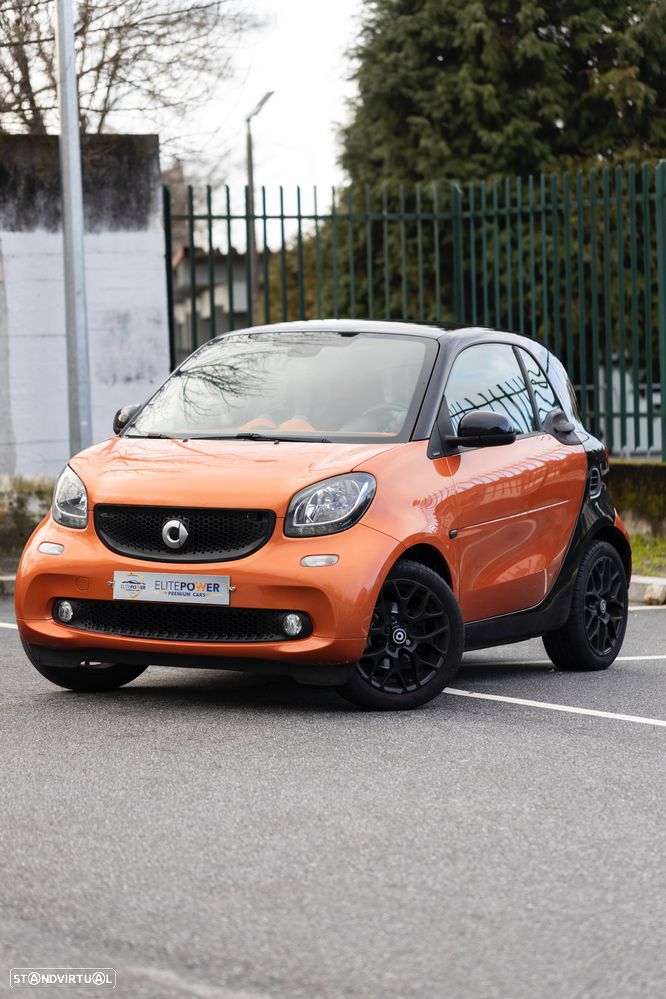 Smart ForTwo Coupé 1.0 mhd Passion 71 Softouch - 8