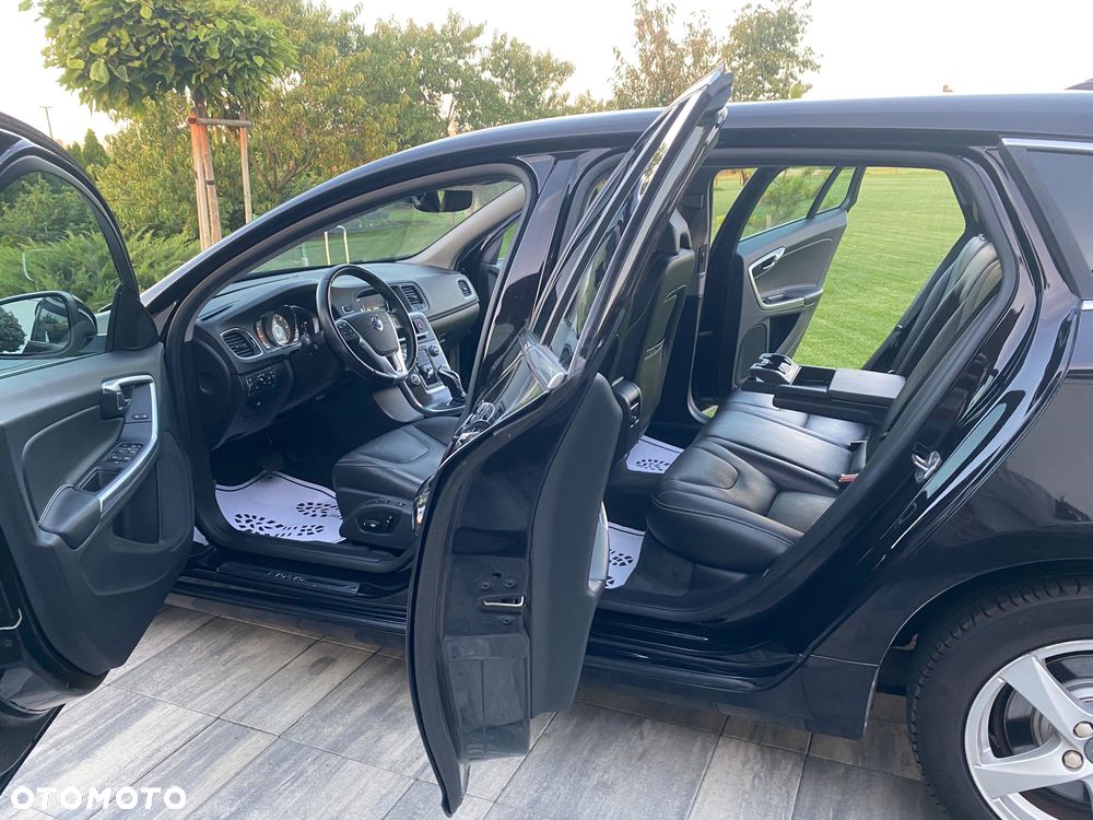 Volvo V60 D3 Drive-E Summum - 6