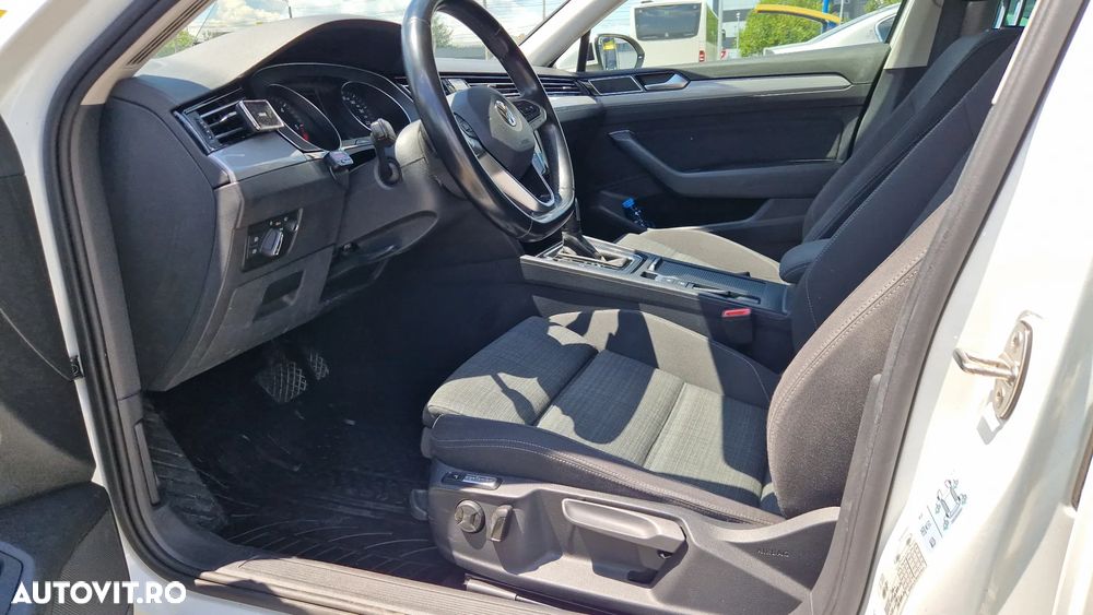Volkswagen Passat - 7