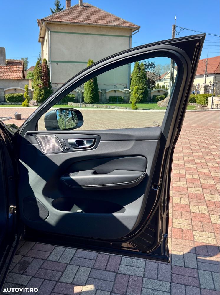 Volvo XC 60 B5 D AWD Geartronic Inscription - 20