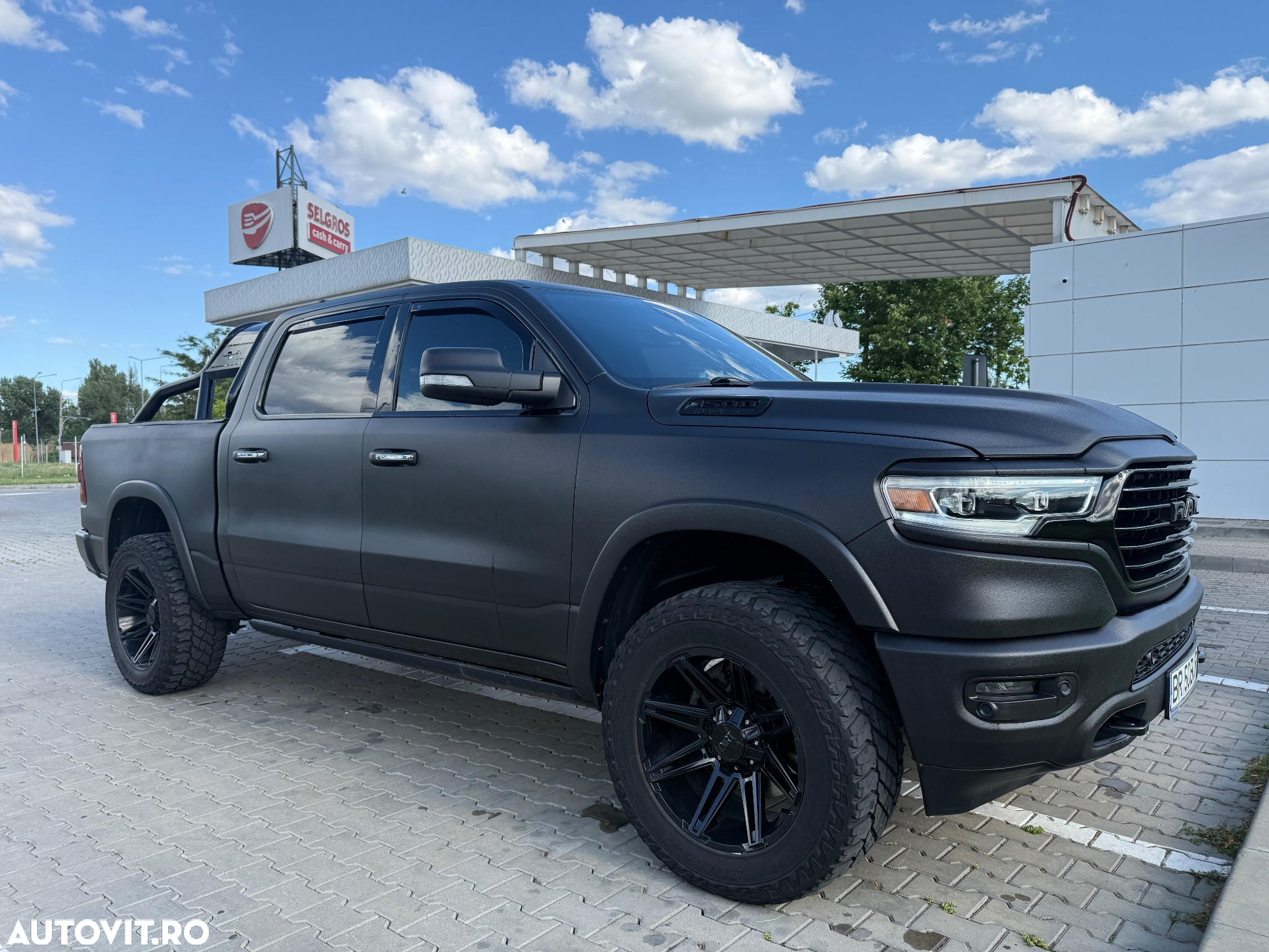 Dodge RAM - 4