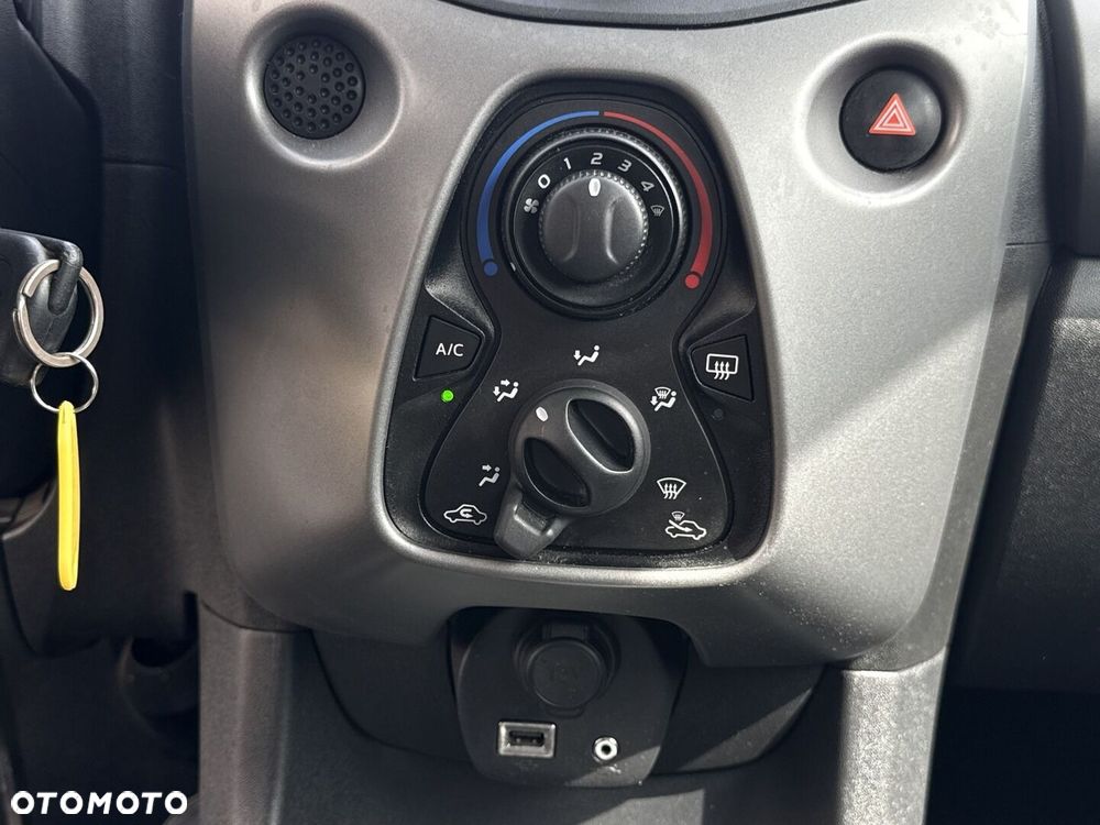 Toyota Aygo - 17