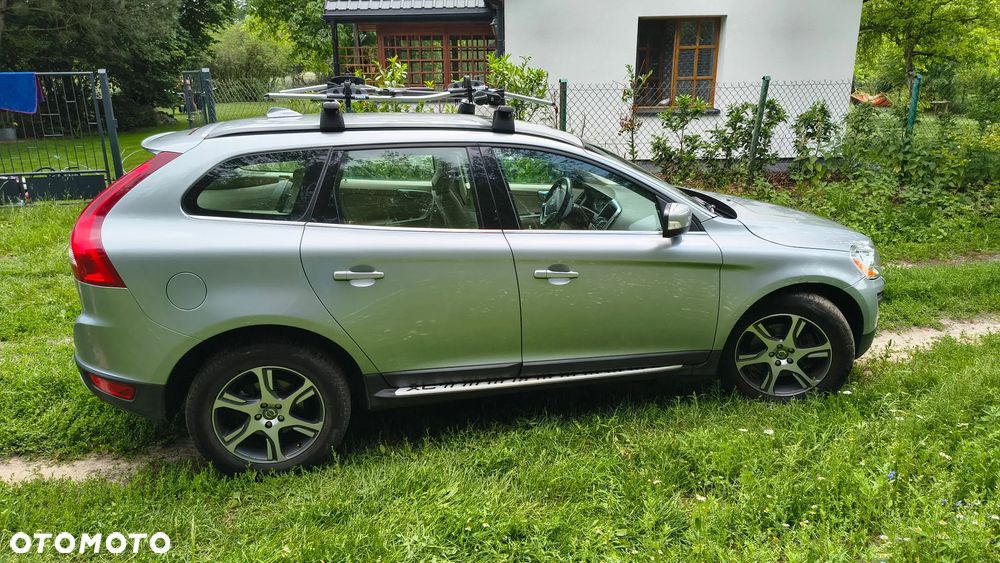 Volvo XC 60 D3 AWD Momentum - 6