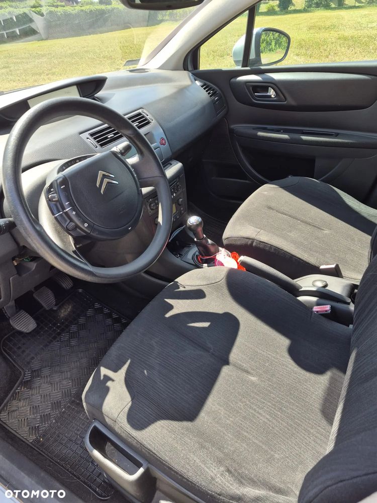 Citroën C4 1.6 VTi SX - 6