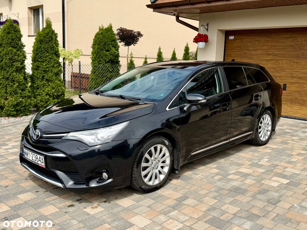 Toyota Avensis Touring Sports 1.8 Executive - 40
