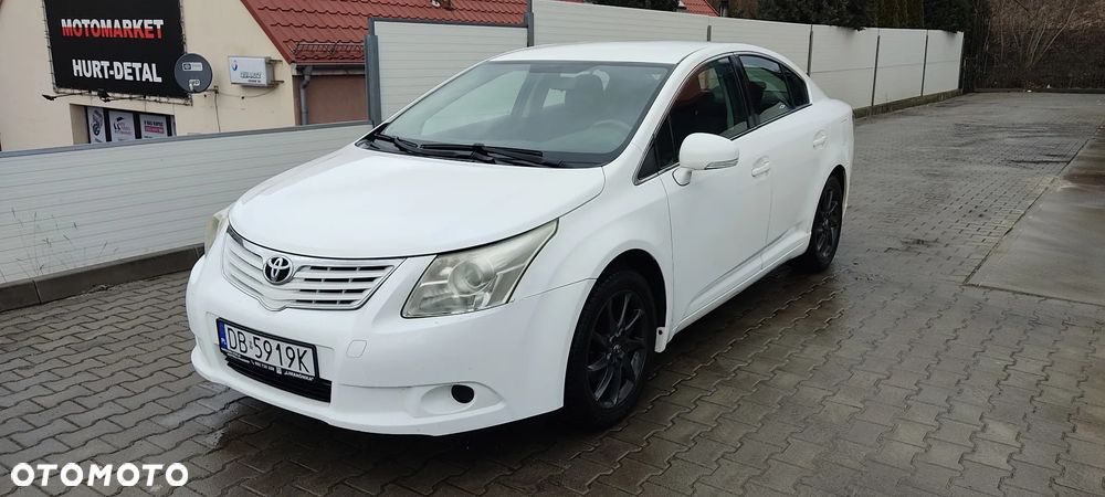 Toyota Avensis 2.0 D-4D Sol - 1