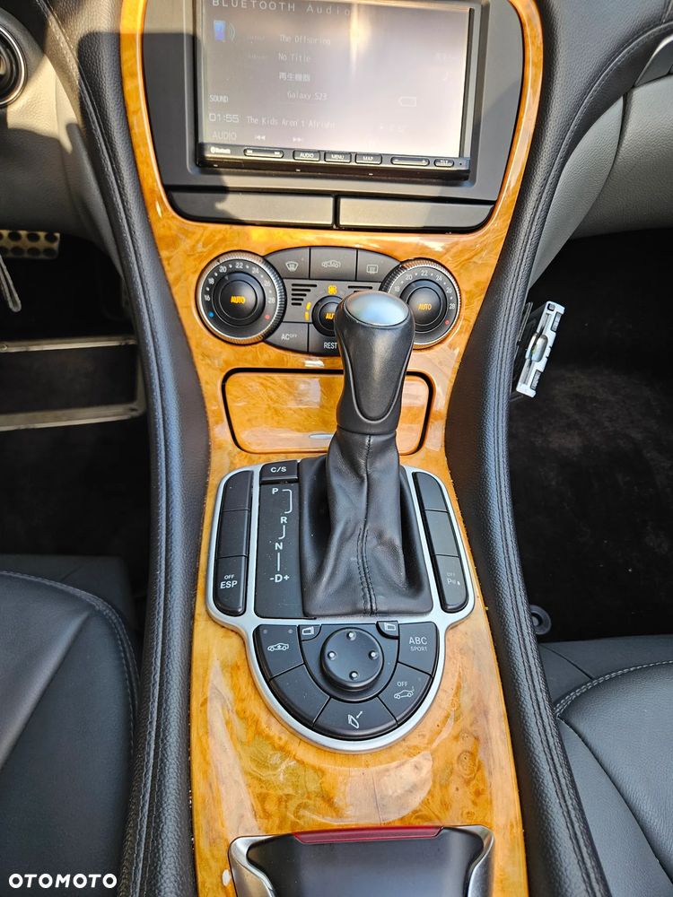 Mercedes-Benz SL 500 7G-TRONIC - 28