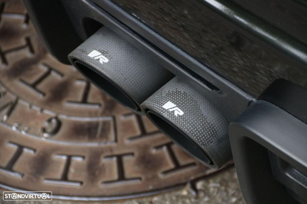 MINI 3 Portas John Cooper Works Essential - 34