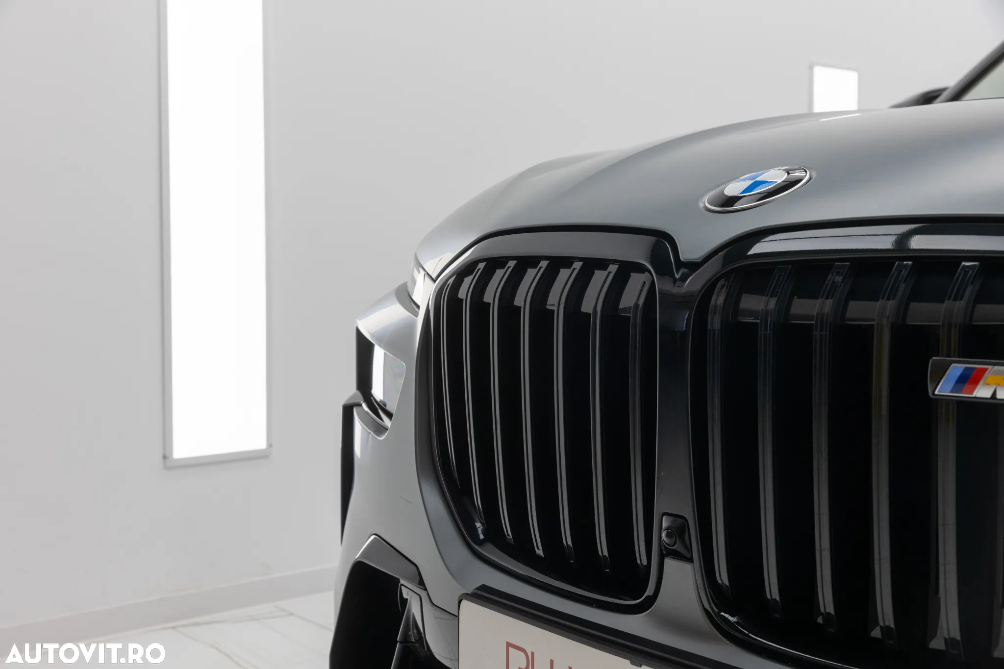 BMW X7 M60i xDrive AT MHEV - 14