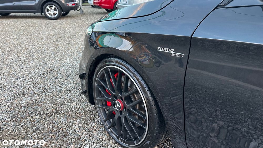 Mercedes-Benz CLA AMG 45 4-Matic - 11