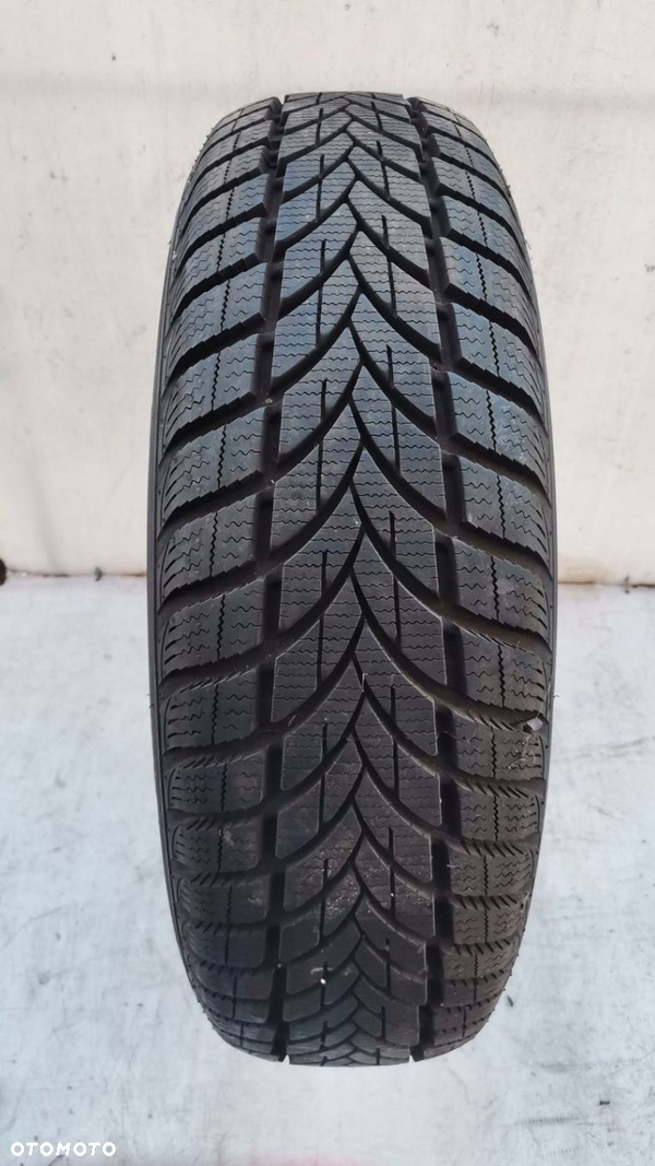 Maxxis MA-PW Wintermaxx 205/70R15 205/70/15 96T