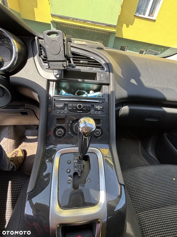 Peugeot 5008 - 7