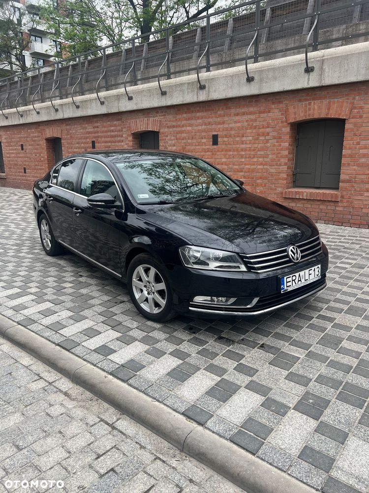 Volkswagen Passat 2.0 TDI DPF Comfortline - 2