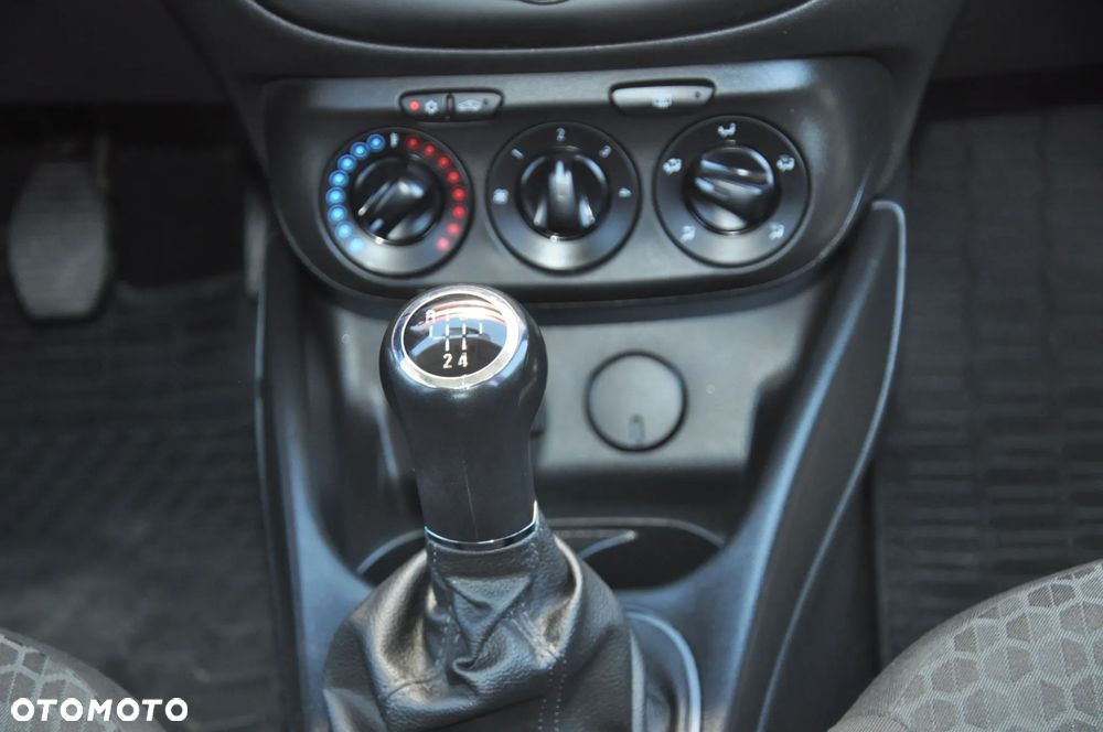 Opel Corsa 1.4 Enjoy - 32