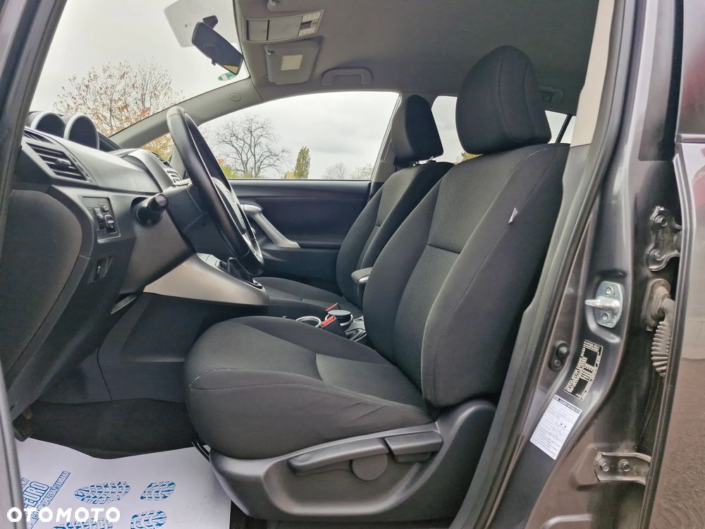 Toyota Verso 09-13 - 12