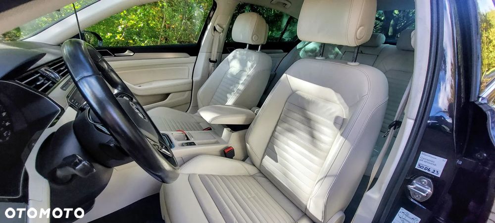 Volkswagen Passat 2.0 TDI Bi-Turbo BMT 4Mot Highline DSG - 8