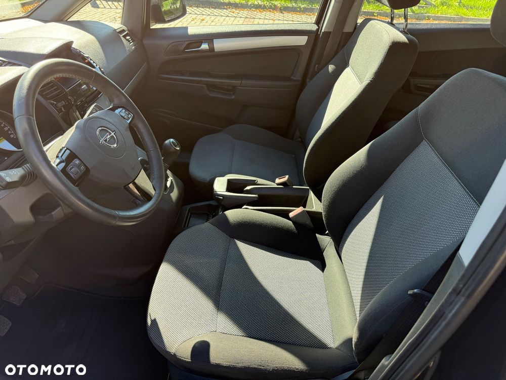 Opel Zafira 1.8 Edition Plus - 15