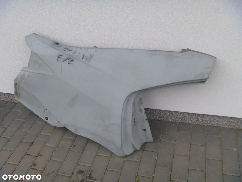 TOYOTA COROLLA E16 SEDAN LIFT 2016 ZDERZAK PRZEDNI ORYGINAŁ PDC - 13