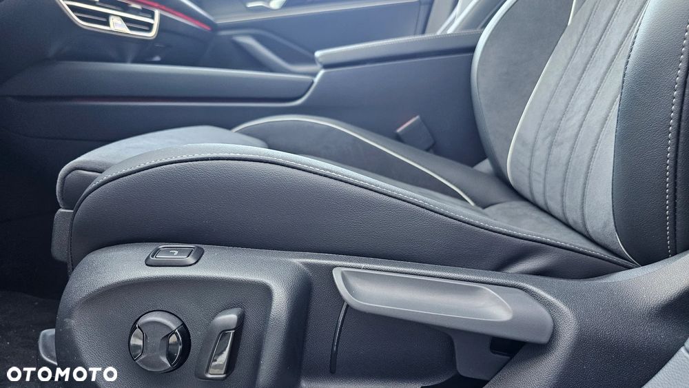 Volkswagen Passat - 14