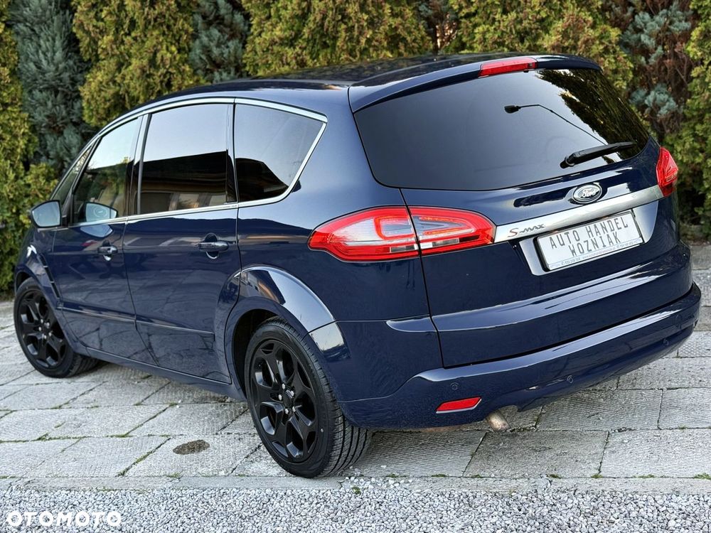 Ford S-Max - 17