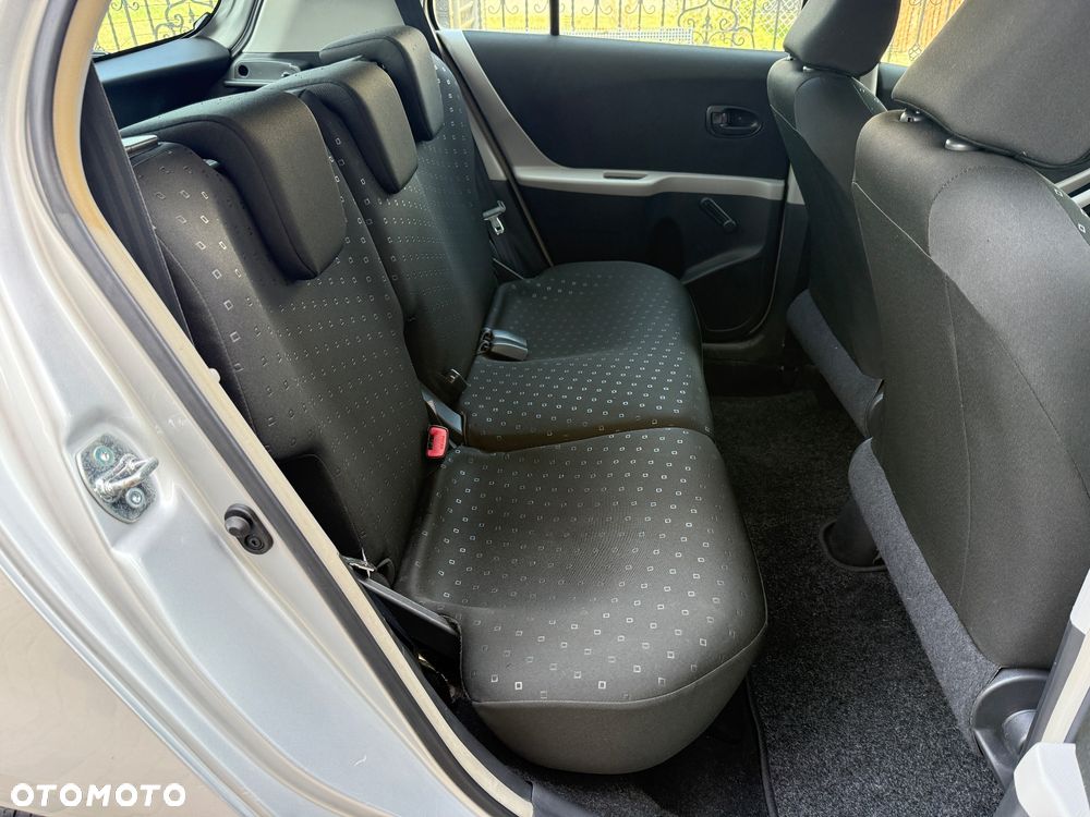 Toyota Yaris - 19
