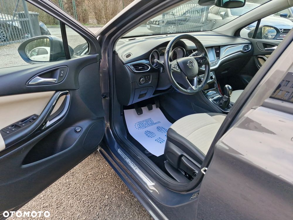 Opel Astra V 1.4 T Elite S&S - 10