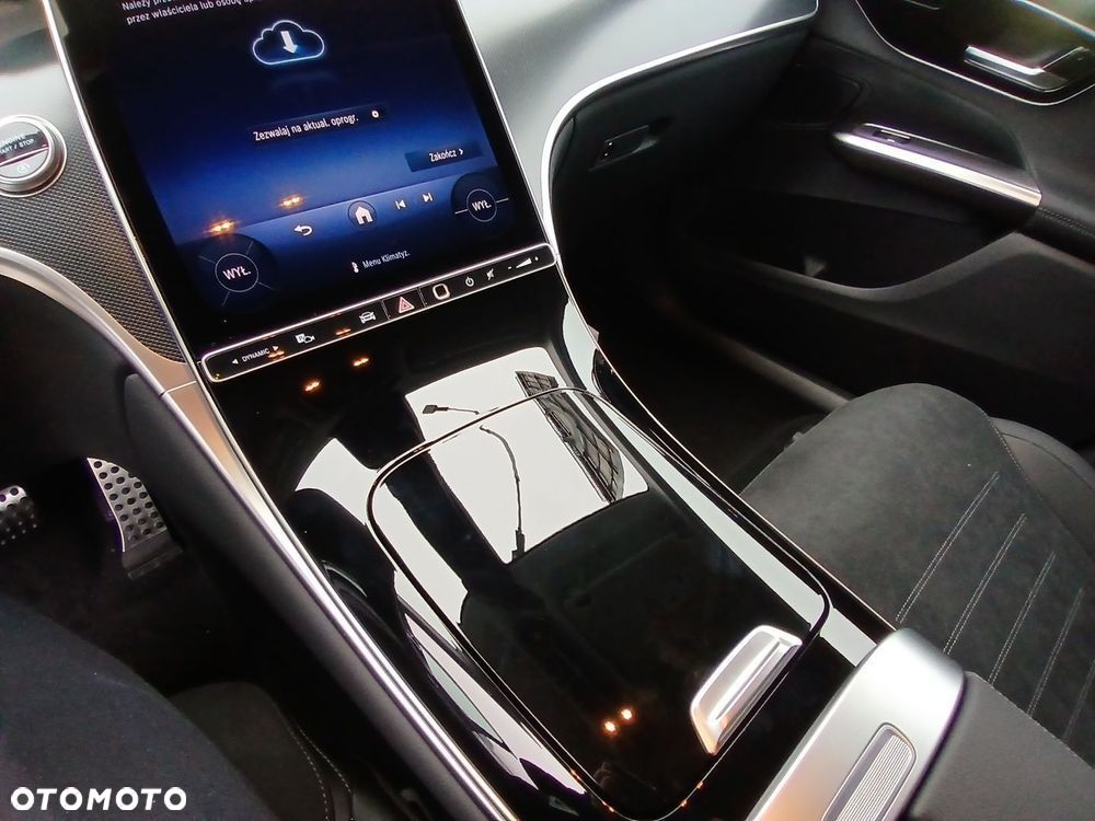 Mercedes-Benz GLC 200 d mHEV 4-Matic AMG Line - 17
