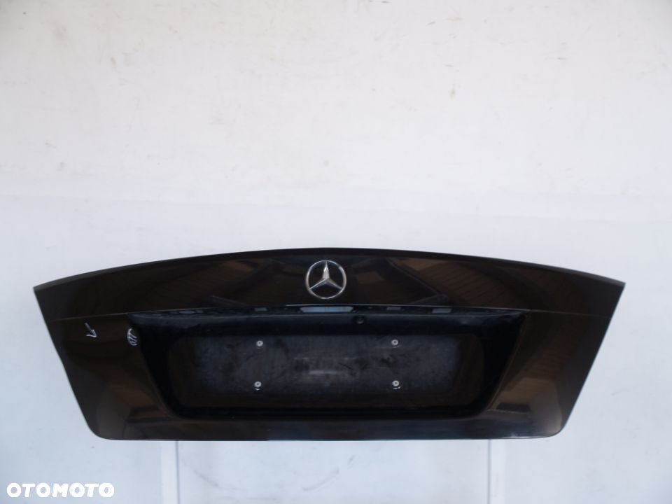 Mercedes C-Klasa W204 07r Klapa tyl tylna - 1
