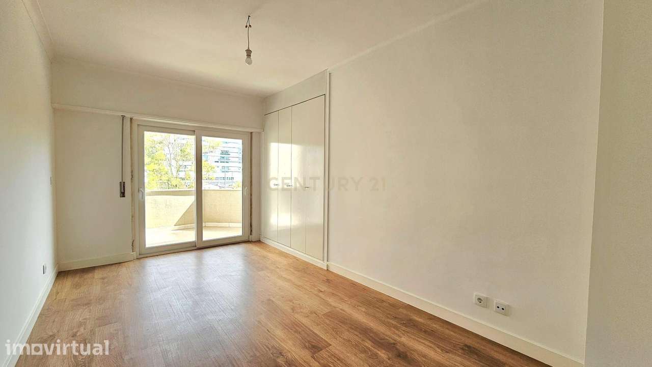 Apartamento T3 Renovado em São Domingos de Benfica, Lisboa - Grande imagem: 4/18