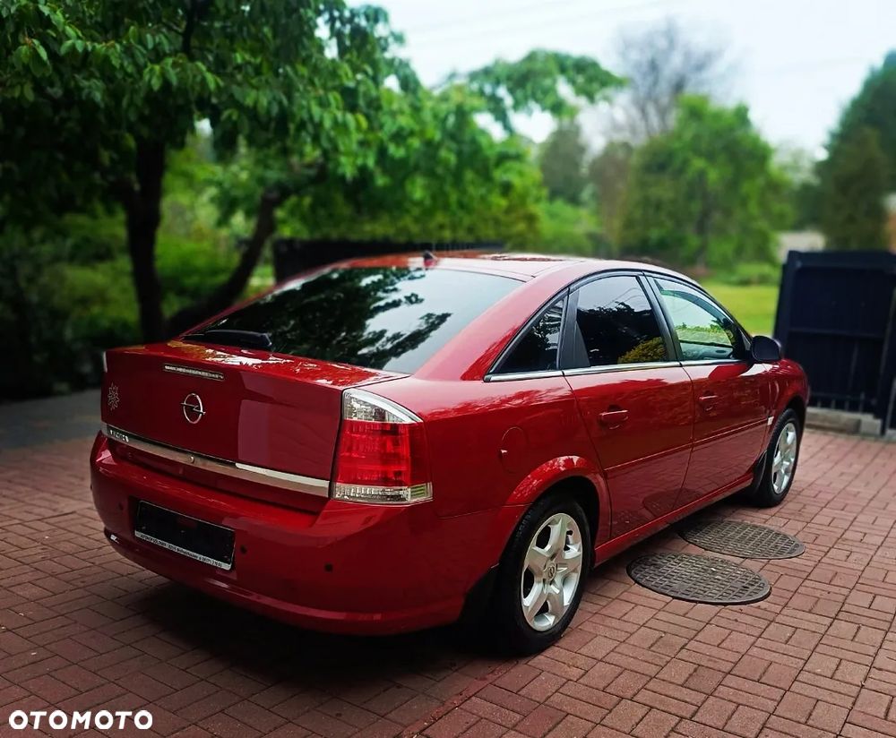 Opel Vectra 1.8 Cosmo Plus - 4