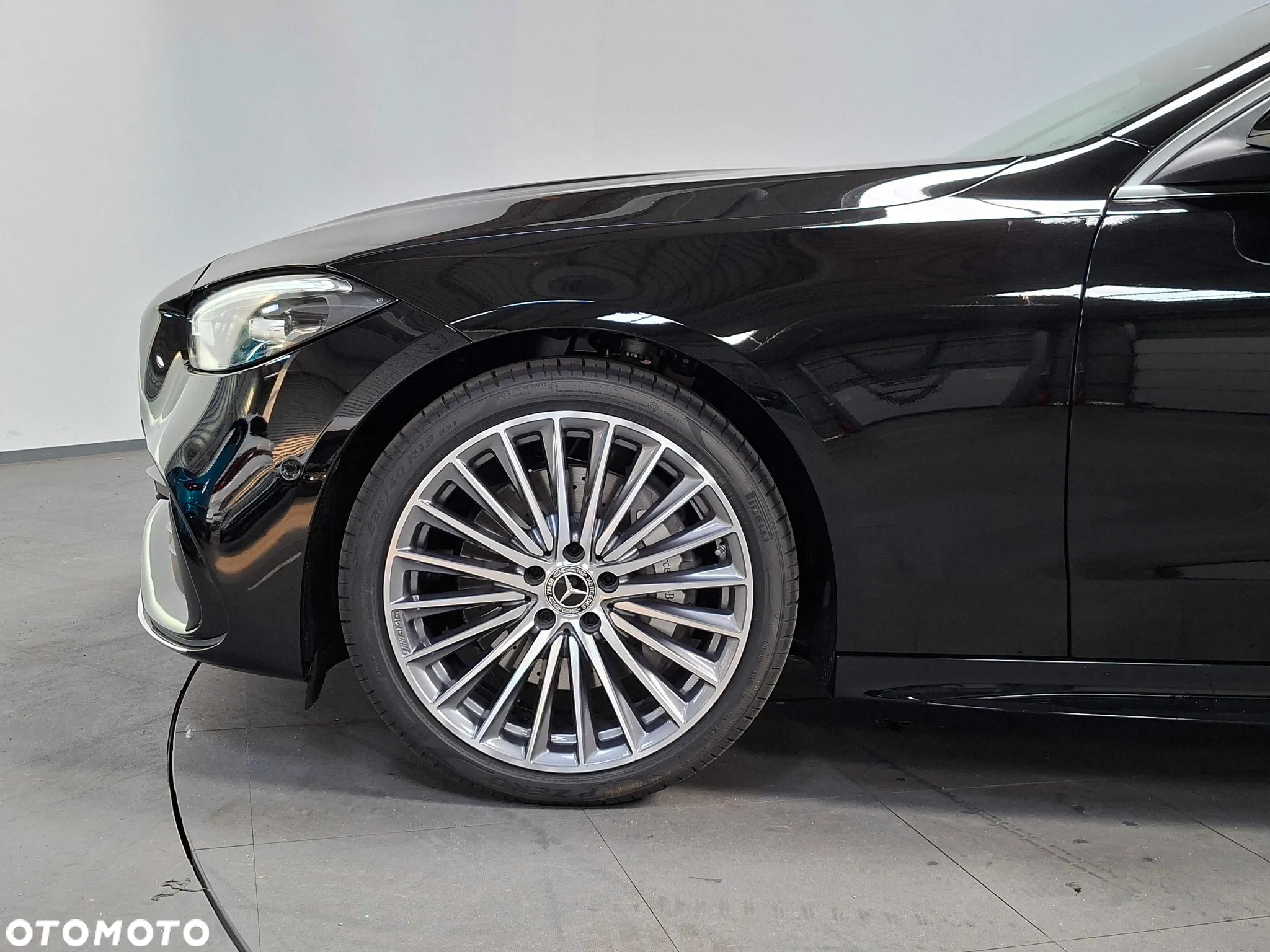 Mercedes-Benz Klasa C 180 mHEV AMG - 8
