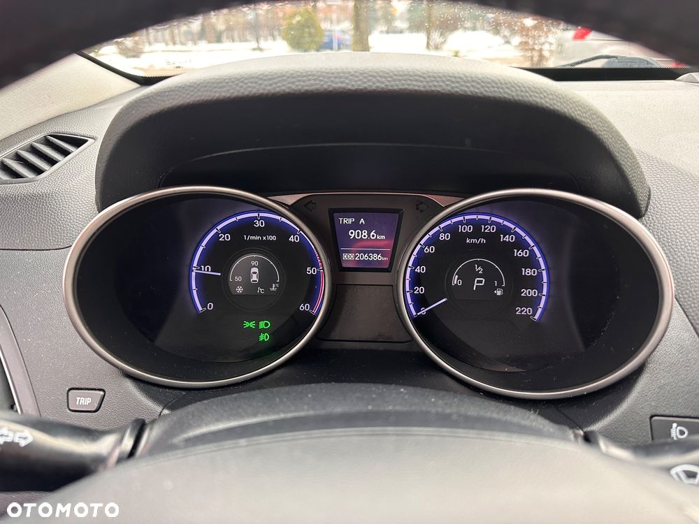 Hyundai ix35 2.0 CRDi 4WD Automatik Premium - 9