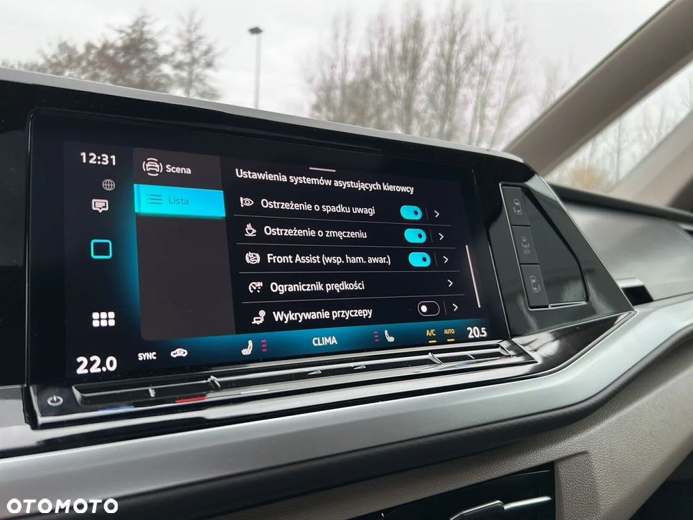 Volkswagen Multivan - 20