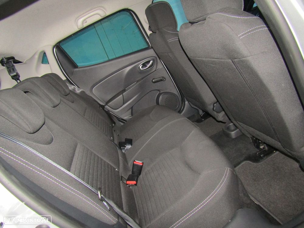 Renault Clio 1.5 dCi Limited EDition - 10