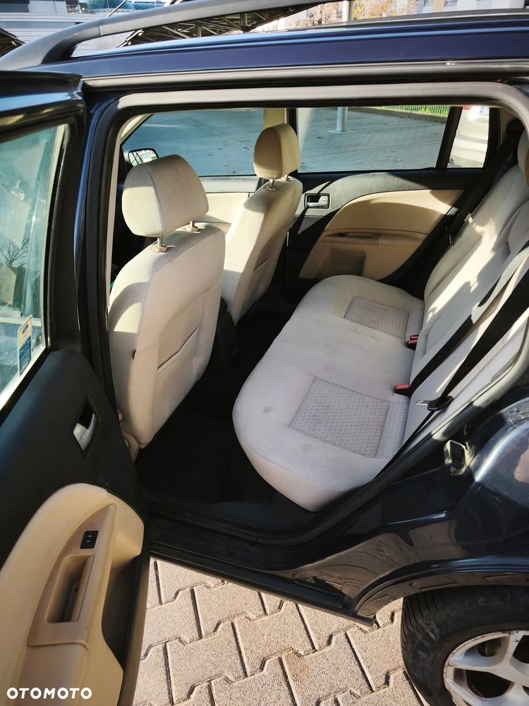 Ford Mondeo 2.0 Trend - 24