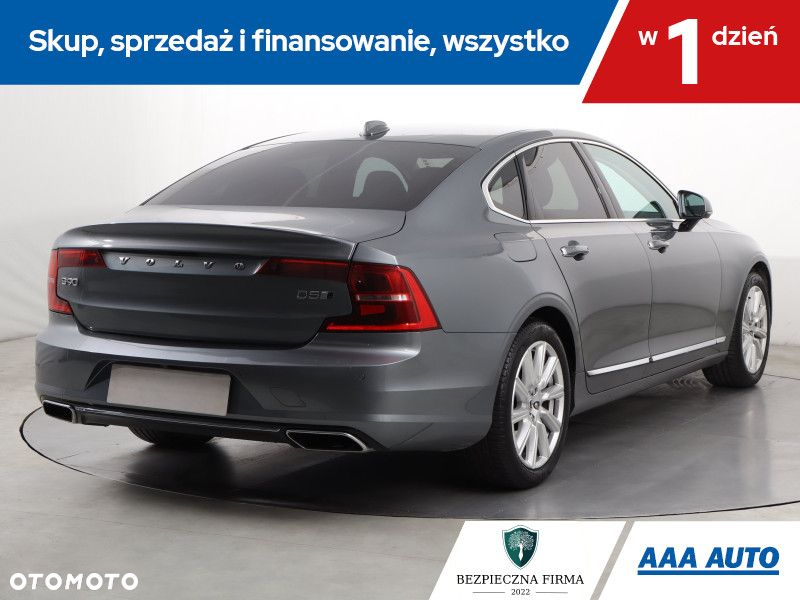 Volvo S90 - 6